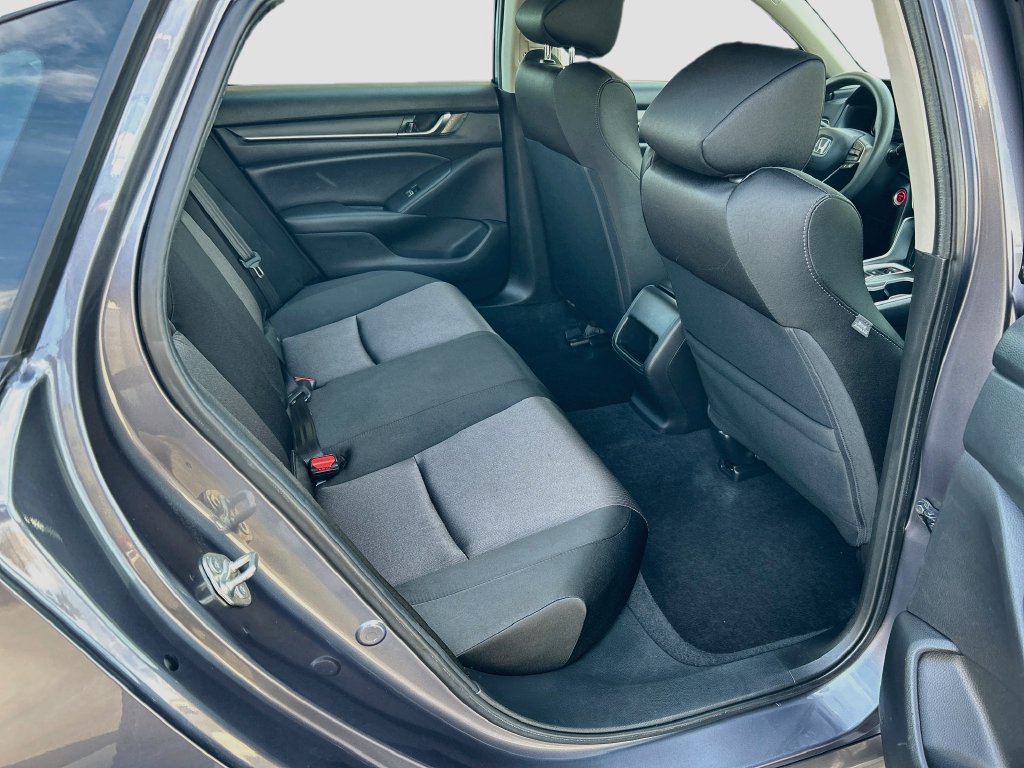 Used 2020 Honda Accord Hybrid image 24
