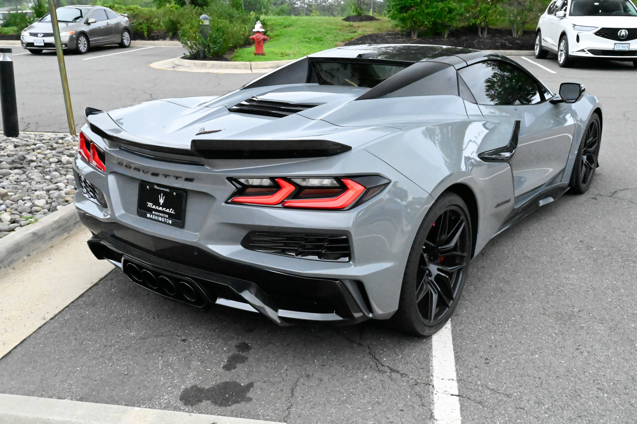 Used 2024 Chevrolet Corvette Z06 w/ Stealth Interior Trim Package RWD image 6