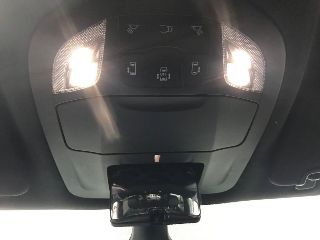 New 2026 Chrysler Pacifica Select w/ S Appearance Package AWD/4WD image 29