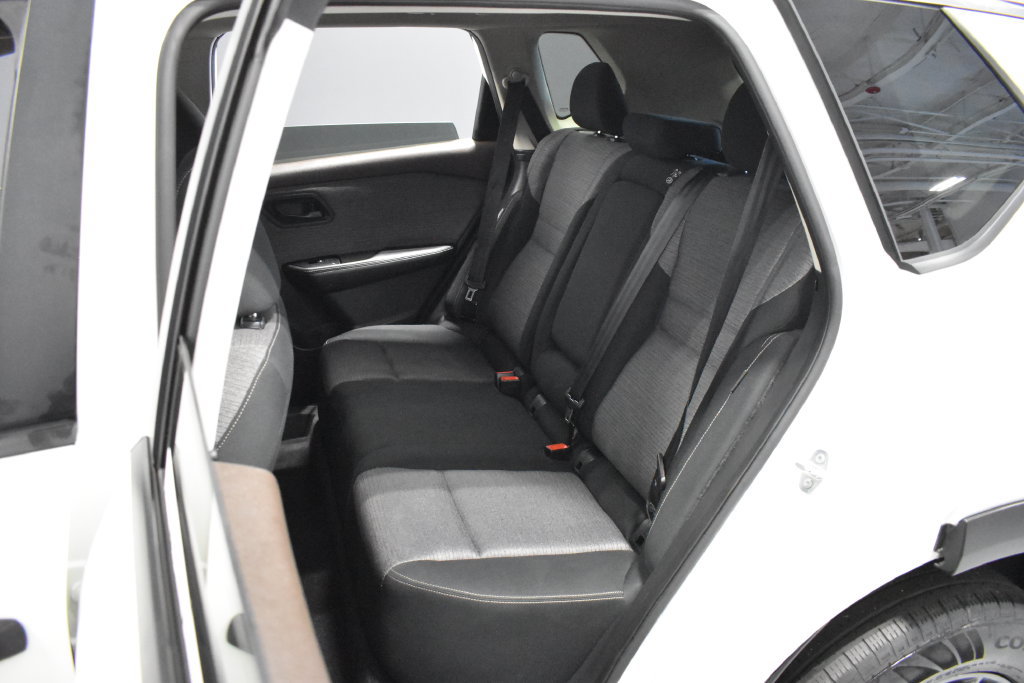 Used 2021 Nissan Rogue S AWD/4WD image 30