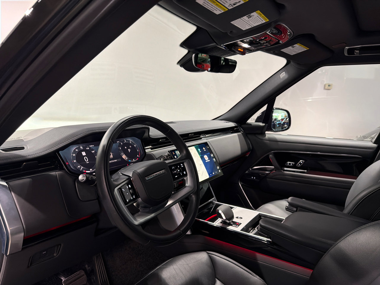 Used 2024 Land Rover Range Rover SE image 22