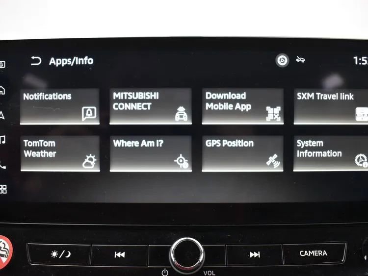 Used 2025 Mitsubishi Outlander SE image 30