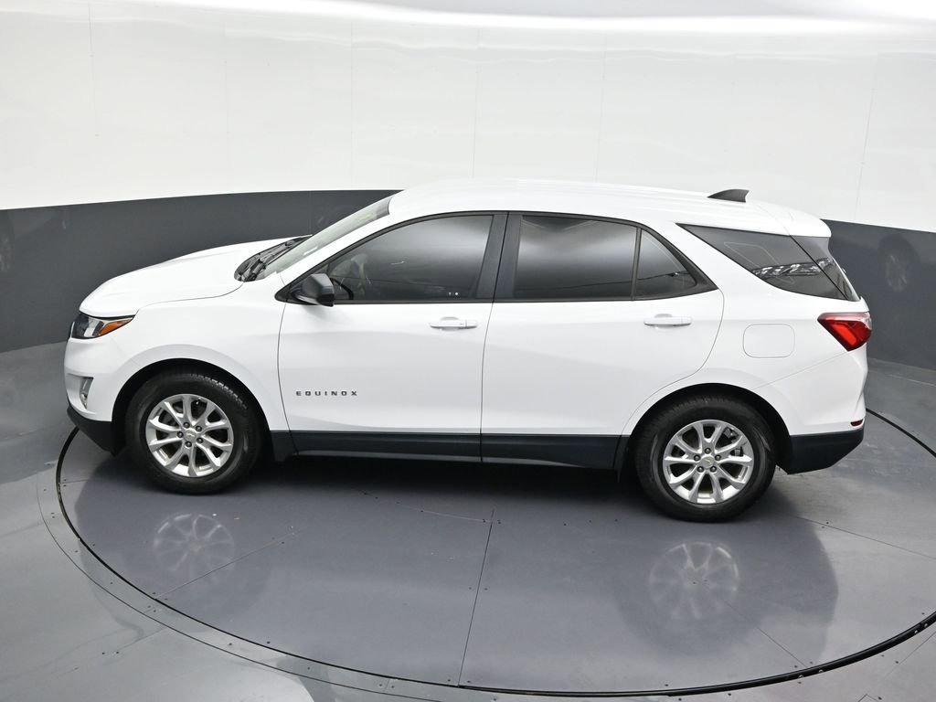 Used 2020 Chevrolet Equinox LS image 22