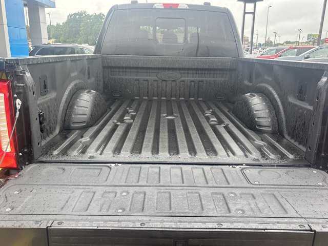 Used 2023 Ford F250 Lariat w/ Tremor Off-Road Package AWD/4WD image 5