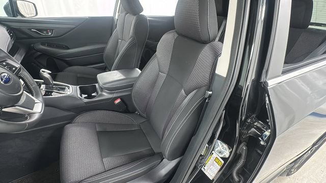 Certified 2025 Subaru Outback Premium image 11