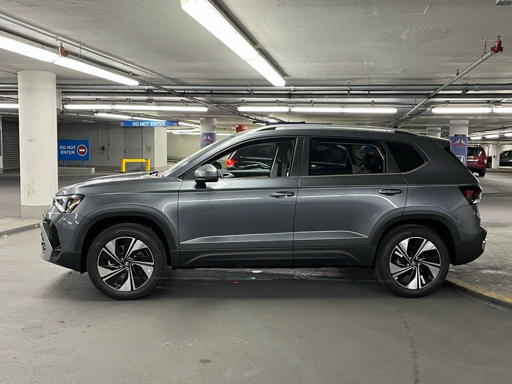 New 2026 Volkswagen Taos SE AWD/4WD image 31