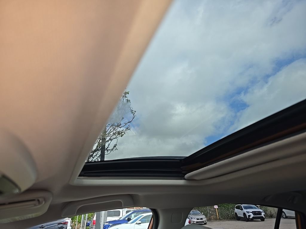 Used 2018 Subaru Crosstrek 2.0i Limited image 22
