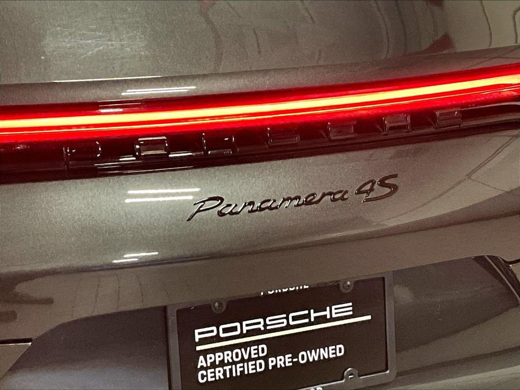 Certified 2022 Porsche Panamera 4S image 13