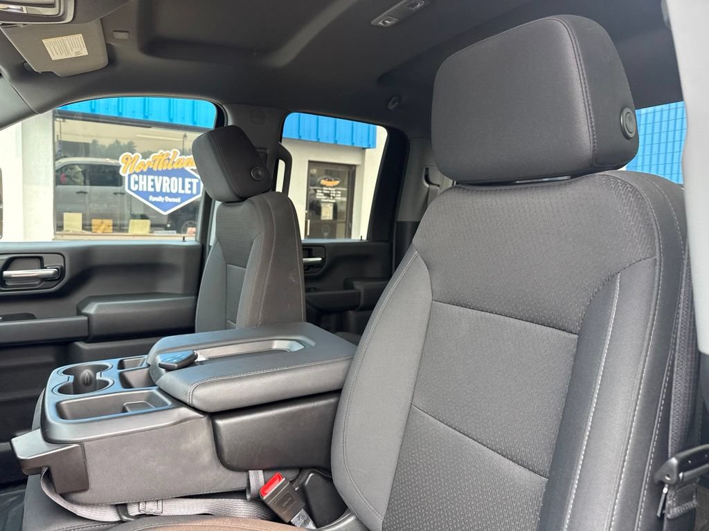 Used 2024 GMC Sierra 2500 Pro AWD/4WD image 30