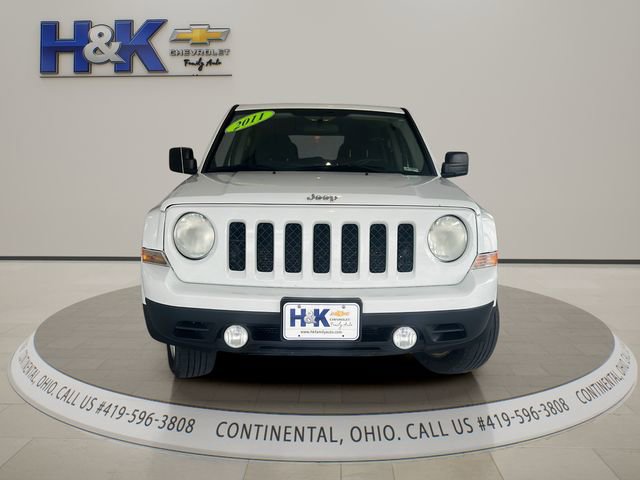 Used 2011 Jeep Patriot Latitude AWD/4WD image 2