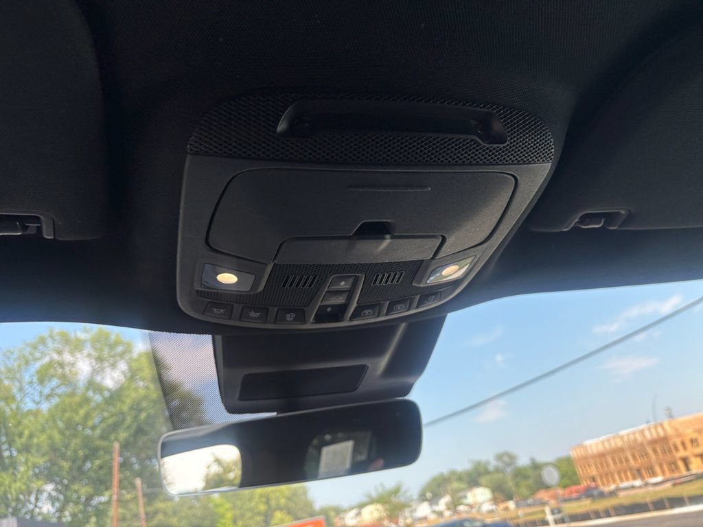 Used 2018 Lincoln Navigator L Reserve w/ Technology Package AWD/4WD image 21