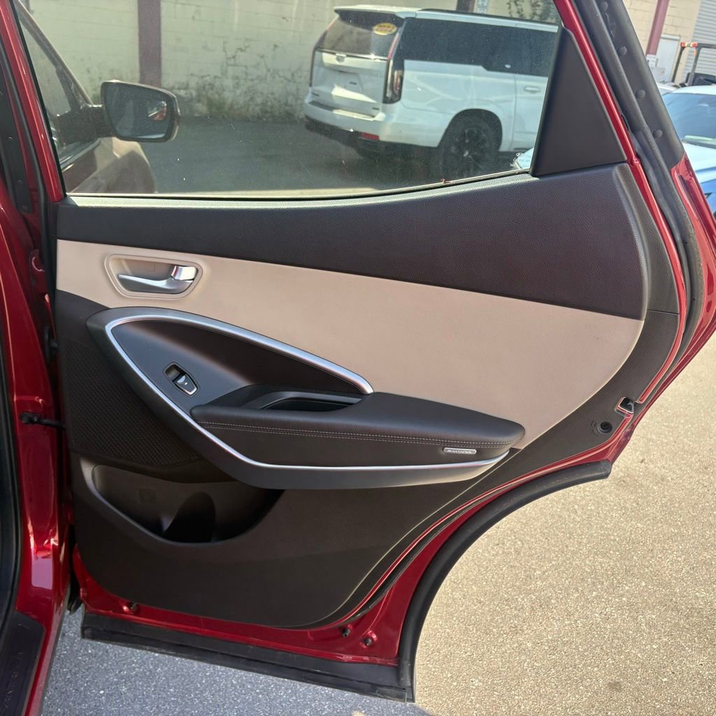 Used 2017 Hyundai Santa Fe Sport FWD image 15