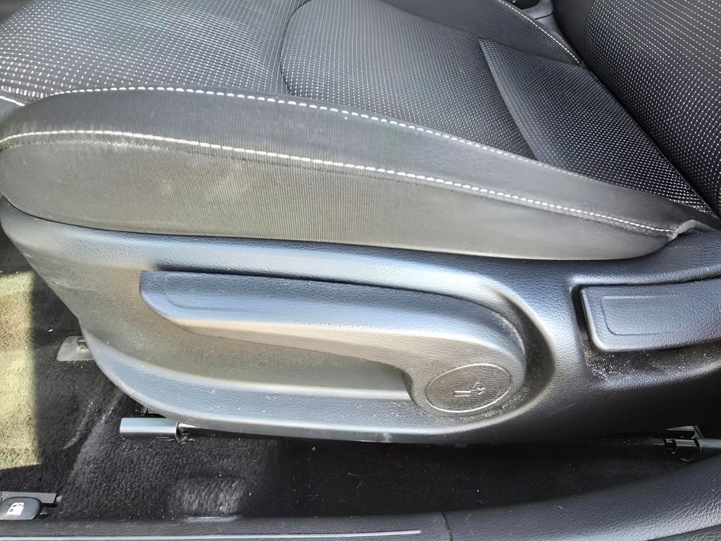 Used 2021 Kia Forte LXS image 13