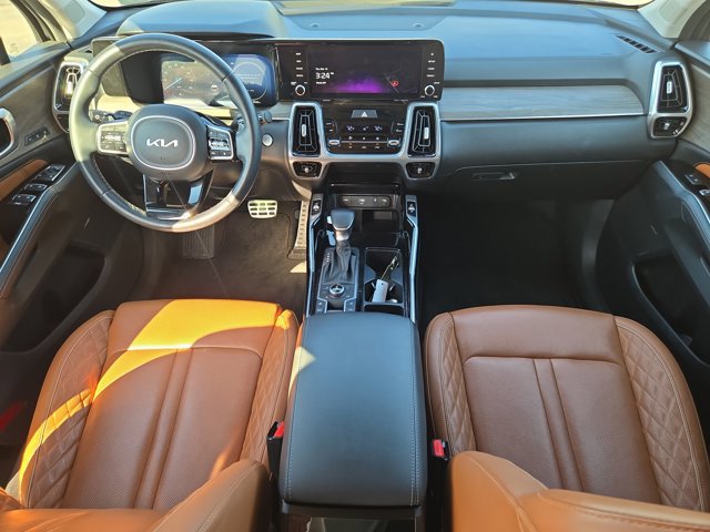 Used 2023 Kia Sorento SX Prestige image 17