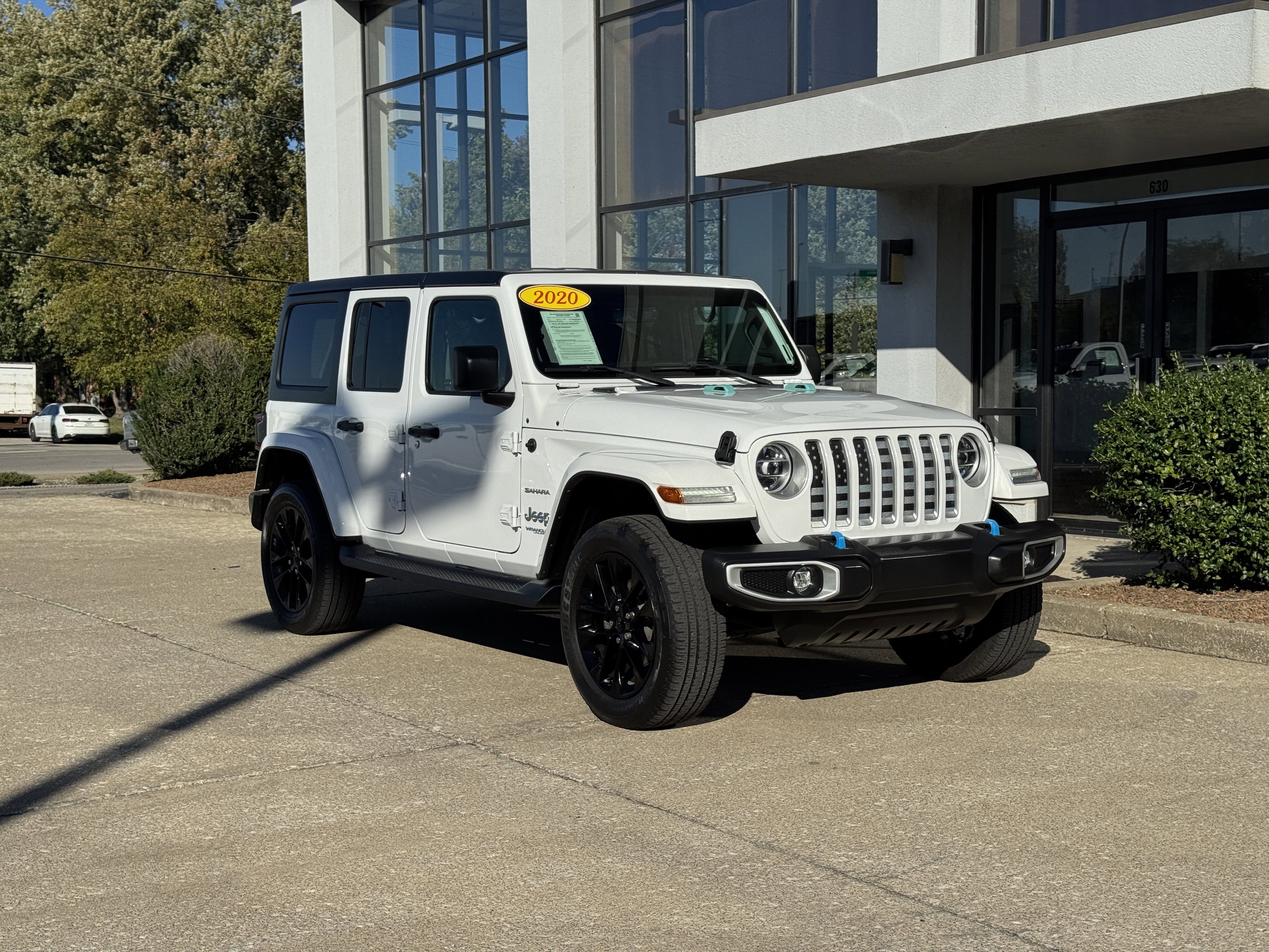 Used 2022 Jeep Wrangler Unlimited Sahara w/ Cold Weather Group image 2