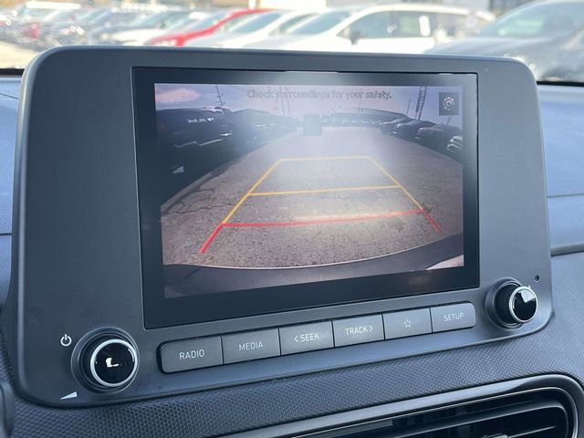 Used 2023 Hyundai Kona SE w/ Cargo Package image 28