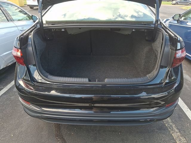 Used 2024 Volkswagen Jetta S FWD image 29