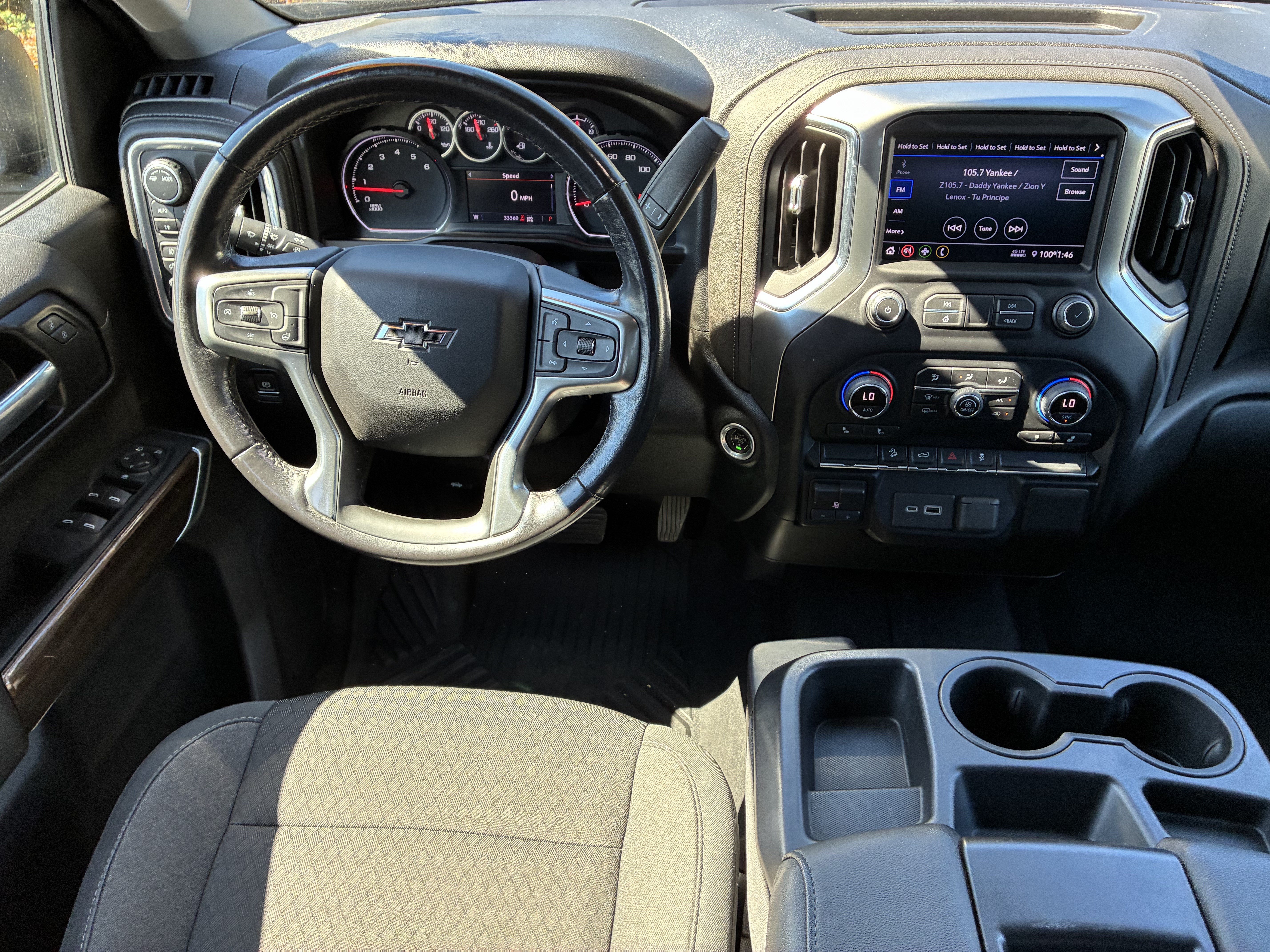 Used 2021 Chevrolet Silverado 1500 RST w/ LPO, Blackout Package AWD/4WD image 21