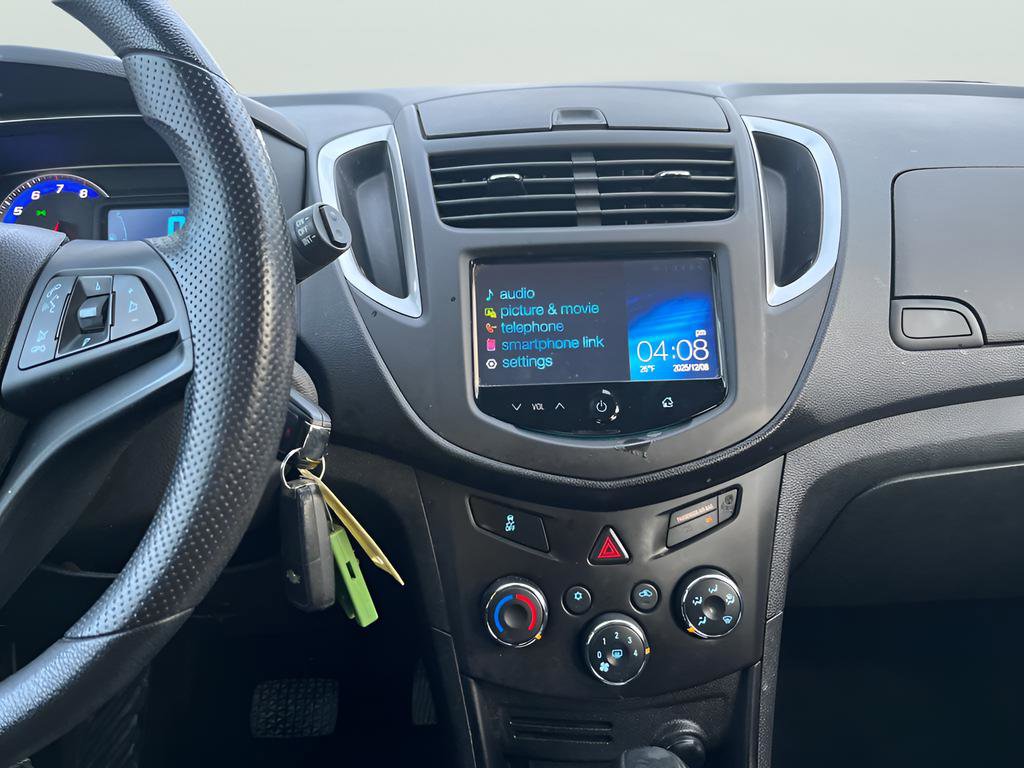 Used 2016 Chevrolet Trax LS image 25