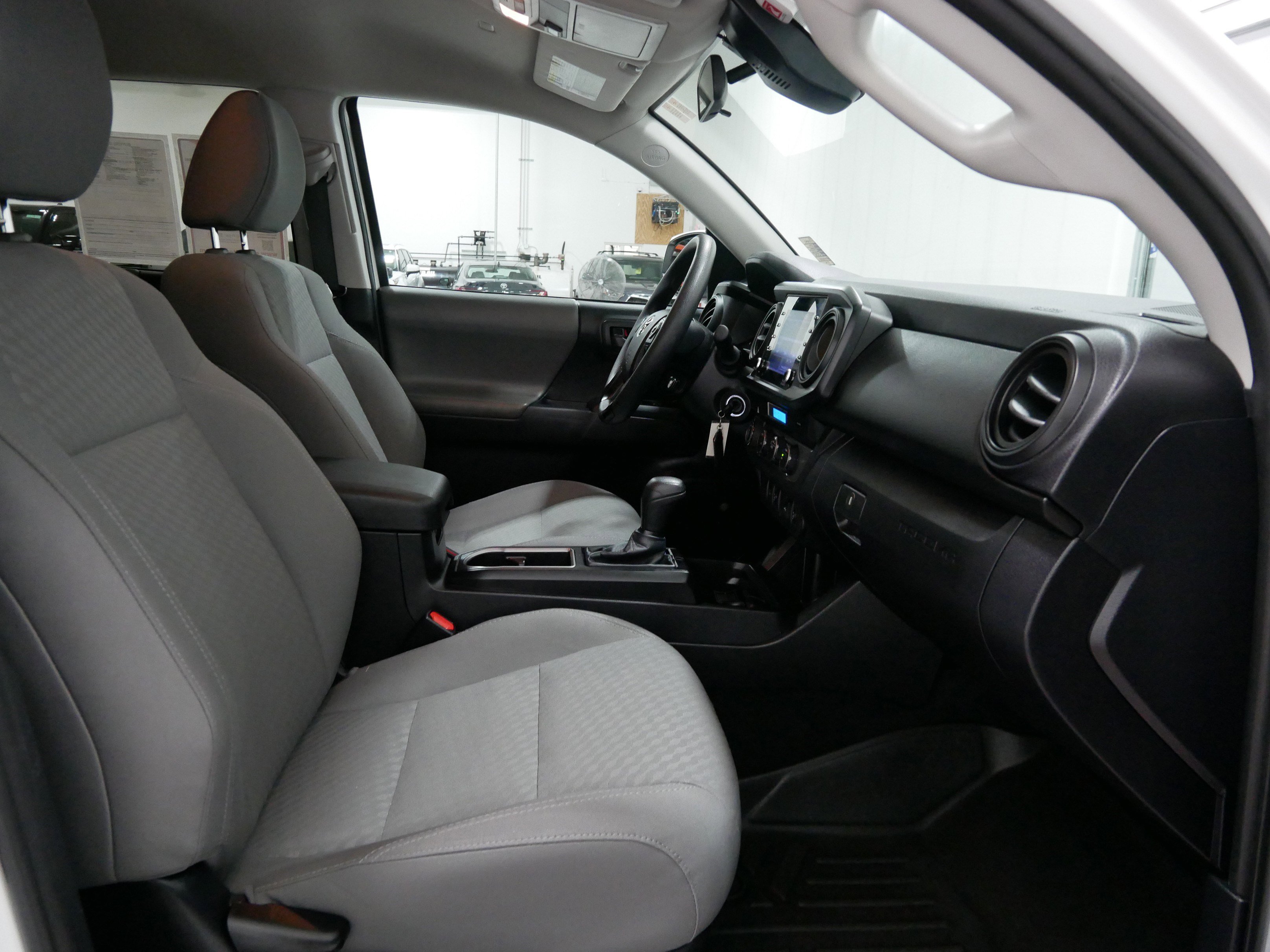 Used 2022 Subaru Outback Limited XT image 42