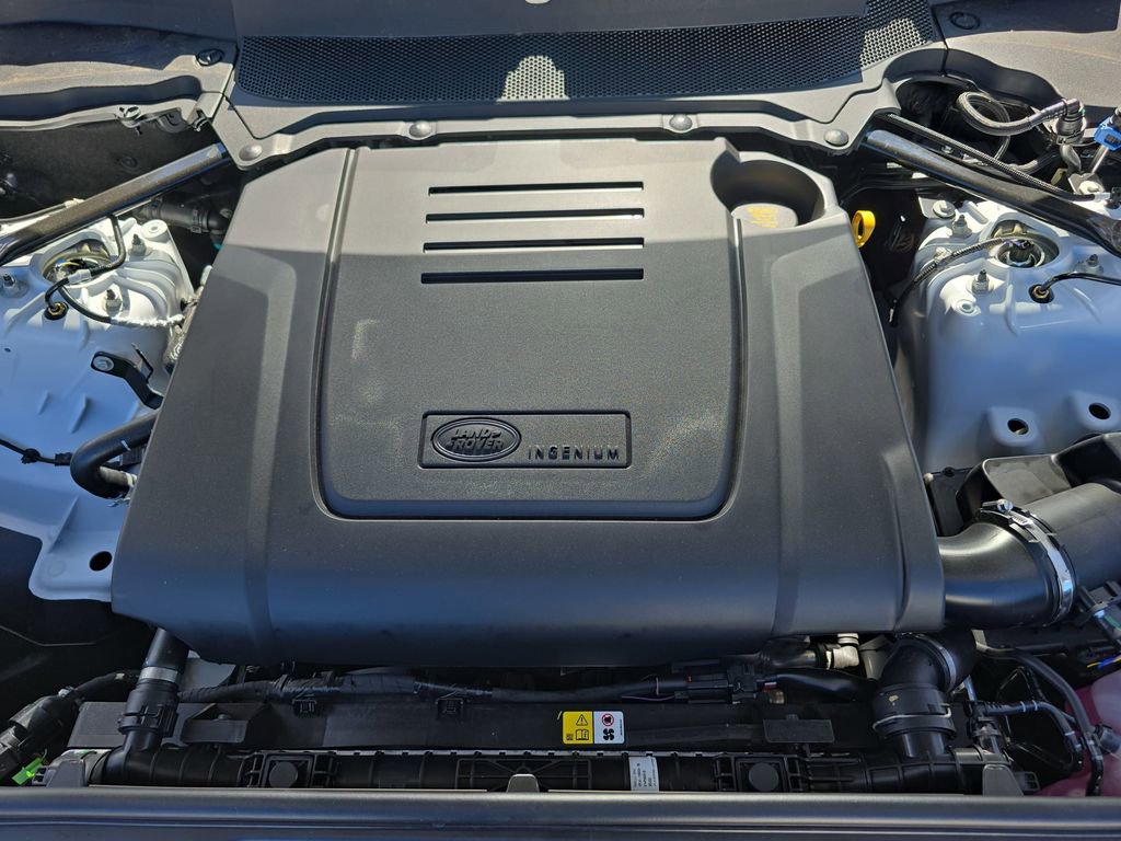 New 2026 Land Rover Discovery S AWD/4WD image 33