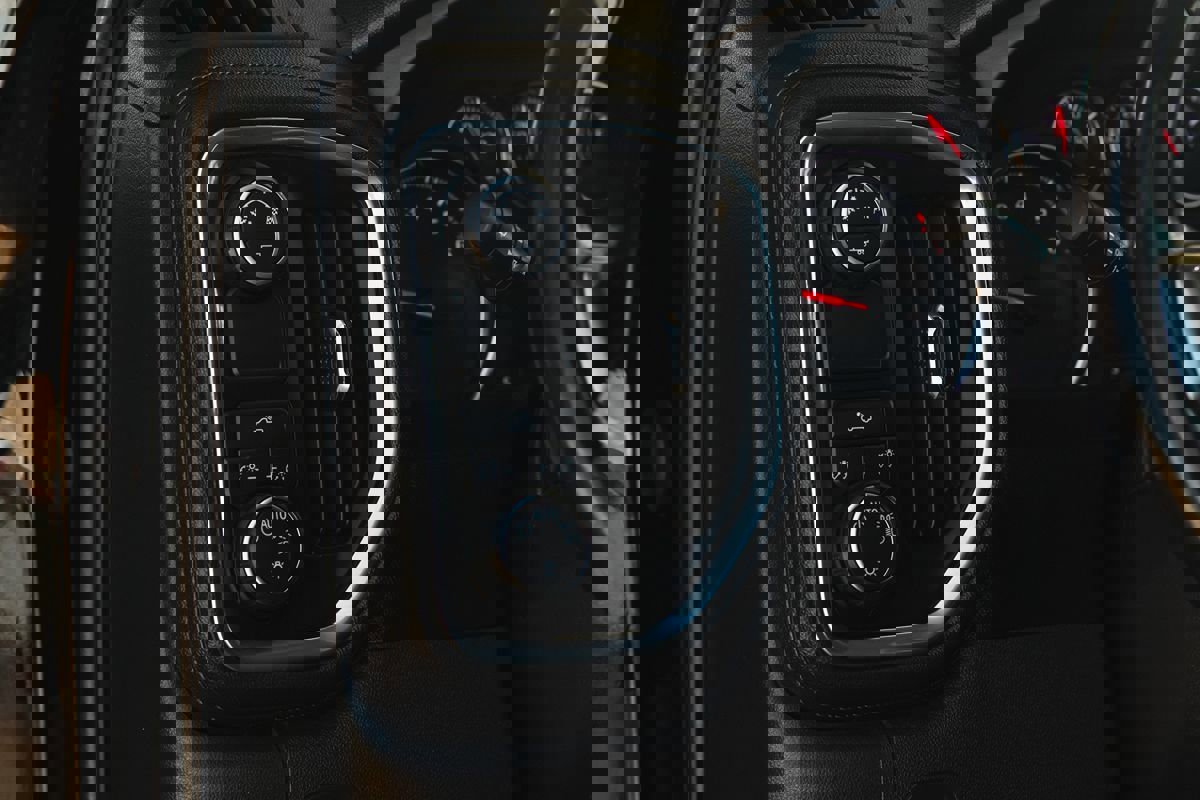 Used 2019 Chevrolet Silverado 1500 LT w/ Texas Edition image 16