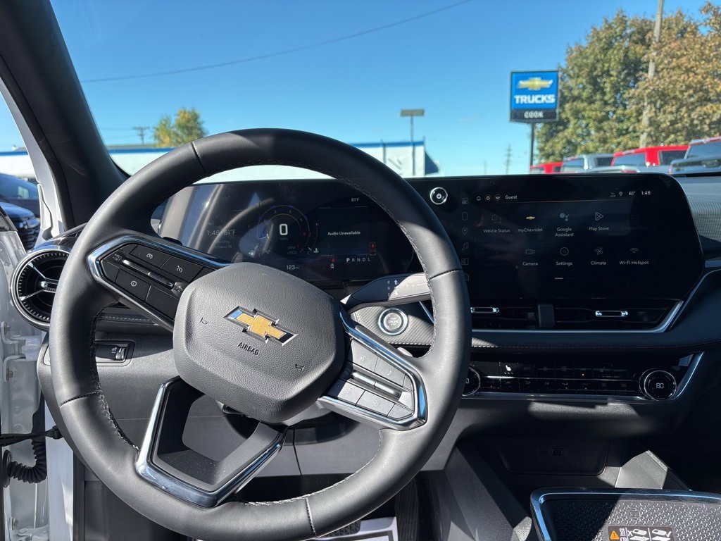 New 2026 Chevrolet Equinox LT w/ Convenience Package II image 11