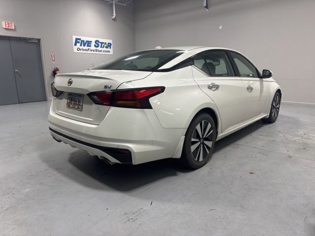 Used 2019 Nissan Altima 2.5 SV FWD image 5