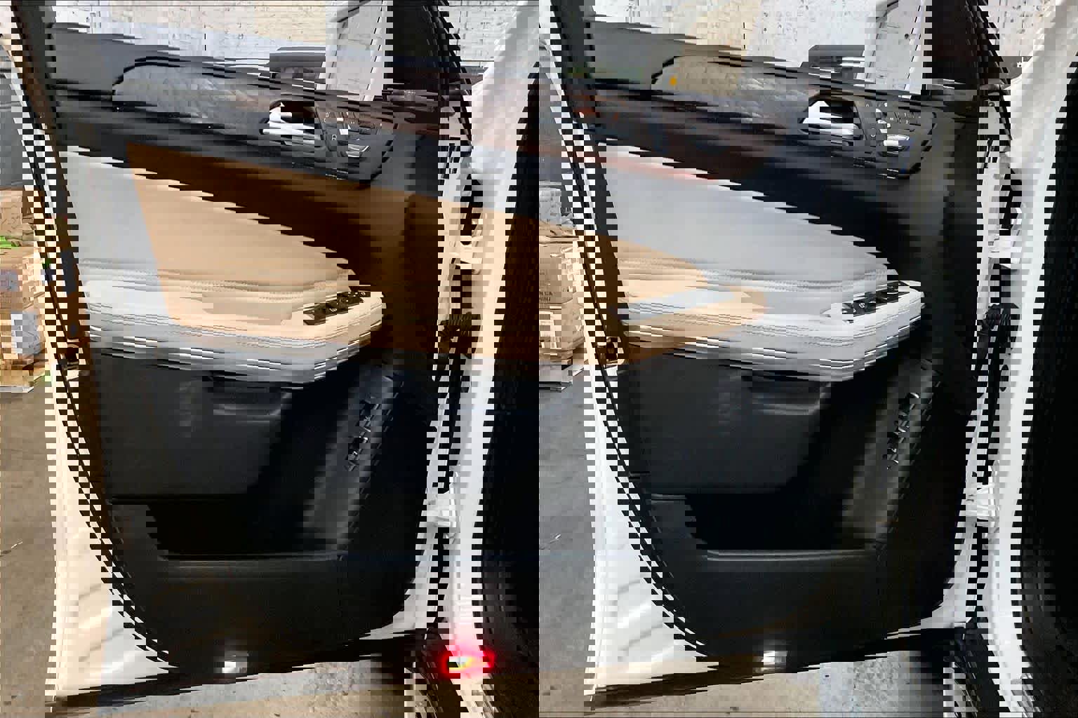 Used 2017 Mercedes-Benz GLS 550 4MATIC image 25