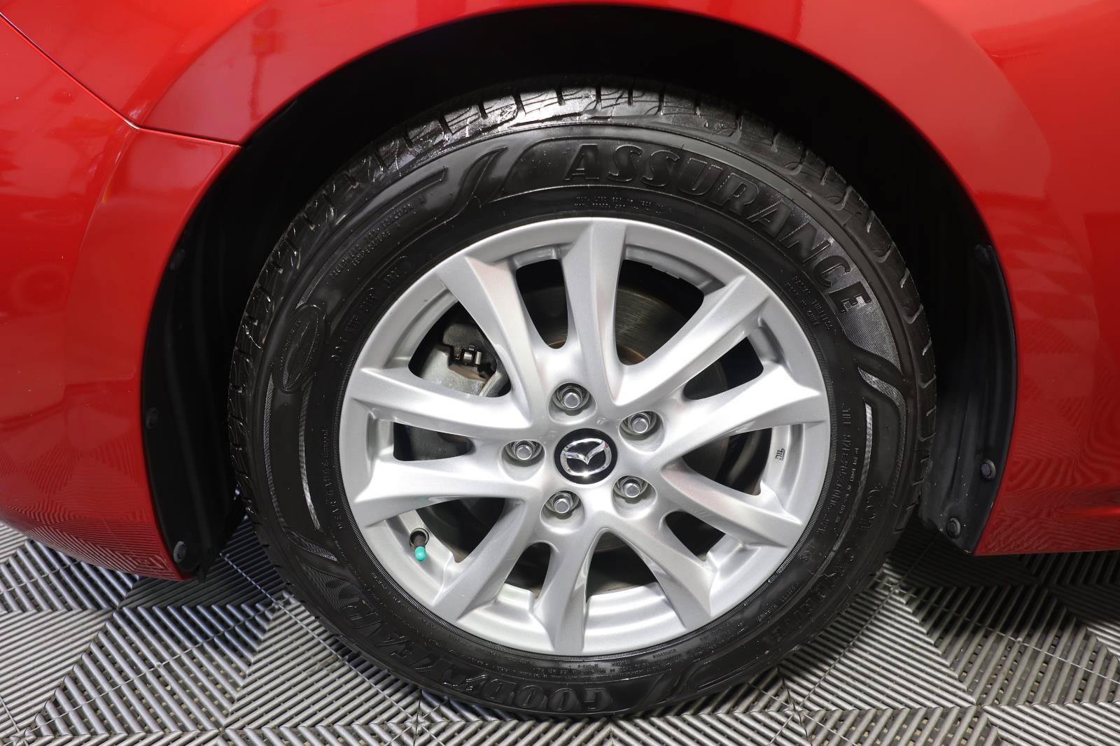 Used 2017 MAZDA MAZDA3 Sport FWD image 26