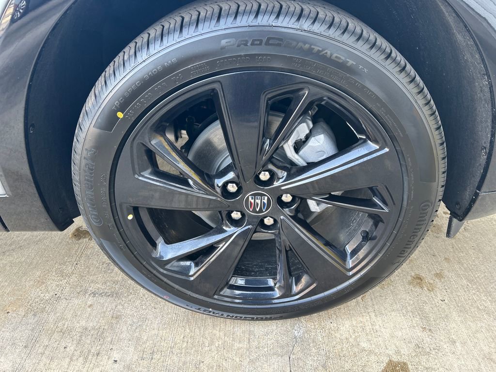 New 2026 Buick Envision Sport Touring image 40