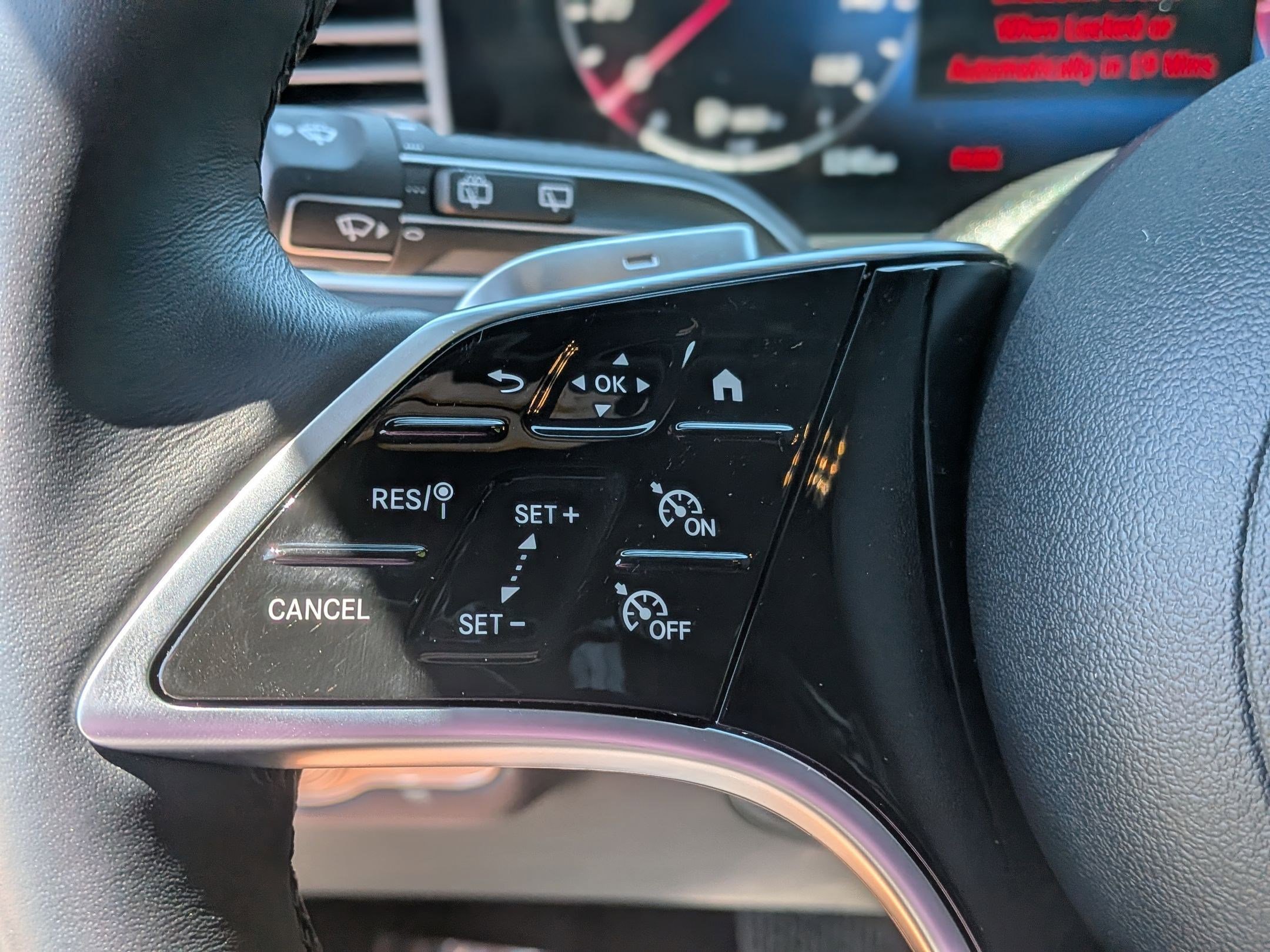 Certified 2026 Mercedes-Benz GLE 350 4MATIC image 16