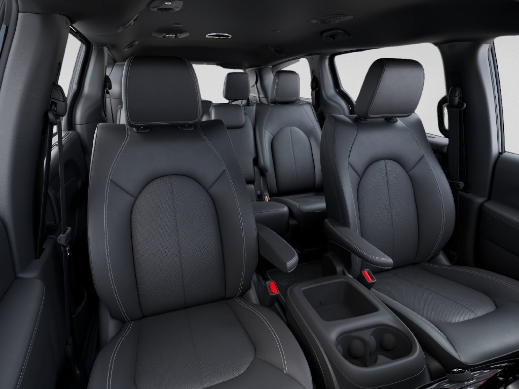 New 2027 Chrysler Pacifica Select w/ Family Tech Group FWD image 18
