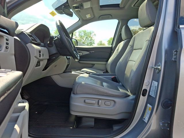 Used 2021 Honda Pilot Elite image 16