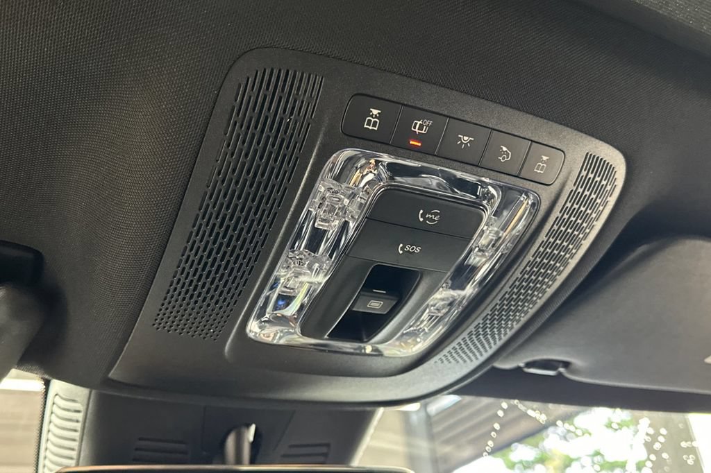 Certified 2026 Mercedes-Benz GLB 250 4MATIC image 36