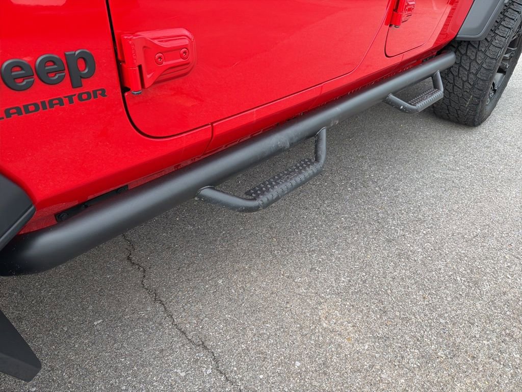 Used 2020 Jeep Gladiator Sport w/ Quick Order Package 24S AWD/4WD image 14