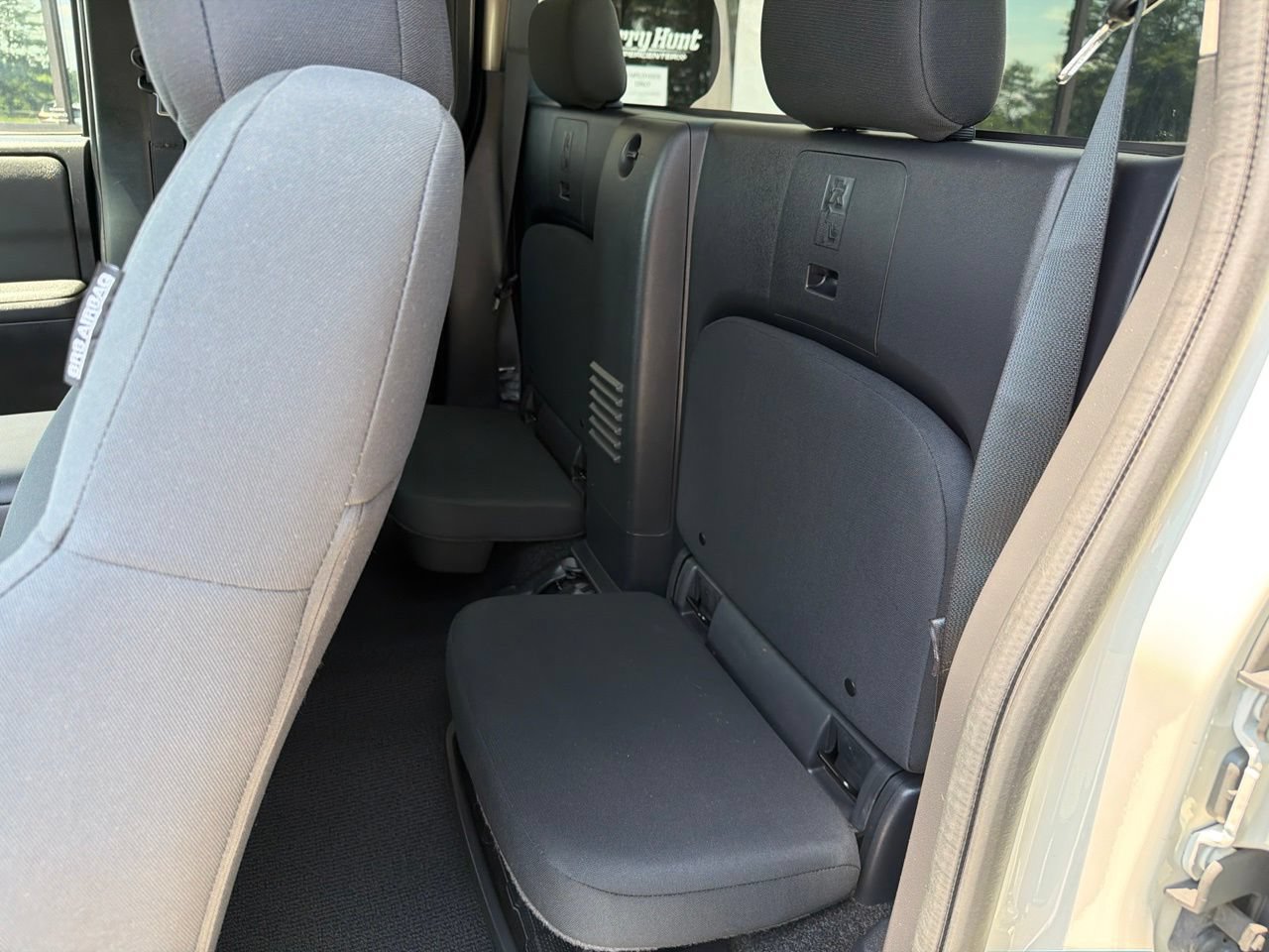 Used 2024 Nissan Frontier S w/ Technology Package RWD image 5
