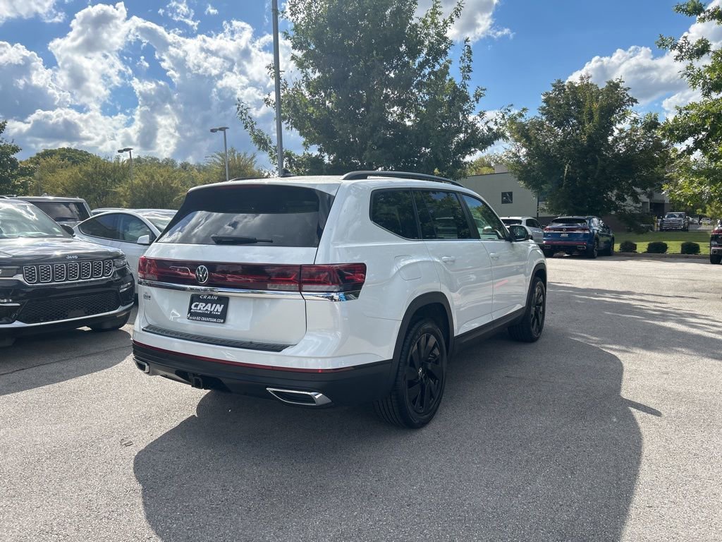 New 2026 Volkswagen Atlas SE image 8