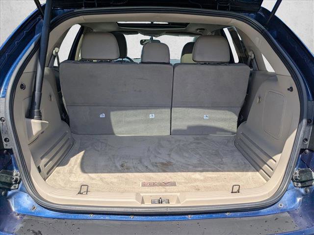 Used 2012 Lincoln MKX FWD image 6