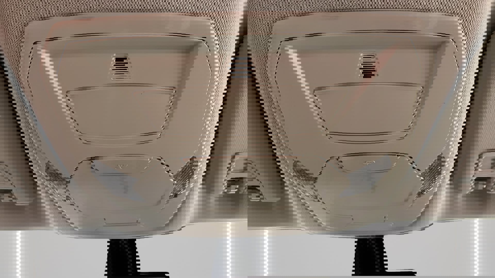 Used 2017 Ford Escape Titanium image 18