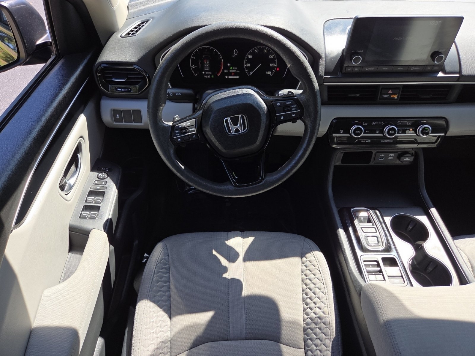 Certified 2023 Honda Pilot LX image 28