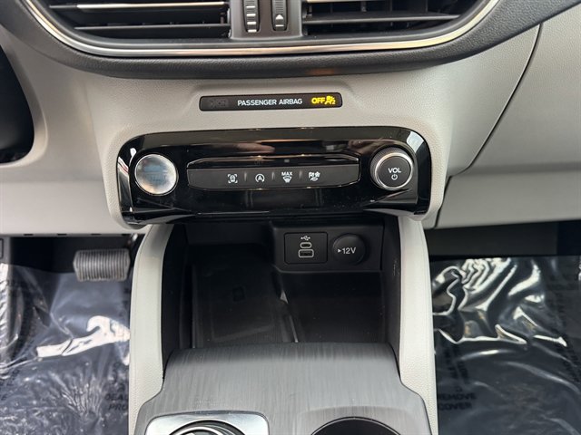 New 2026 Ford Escape Platinum w/ Equipment Group 601A image 13