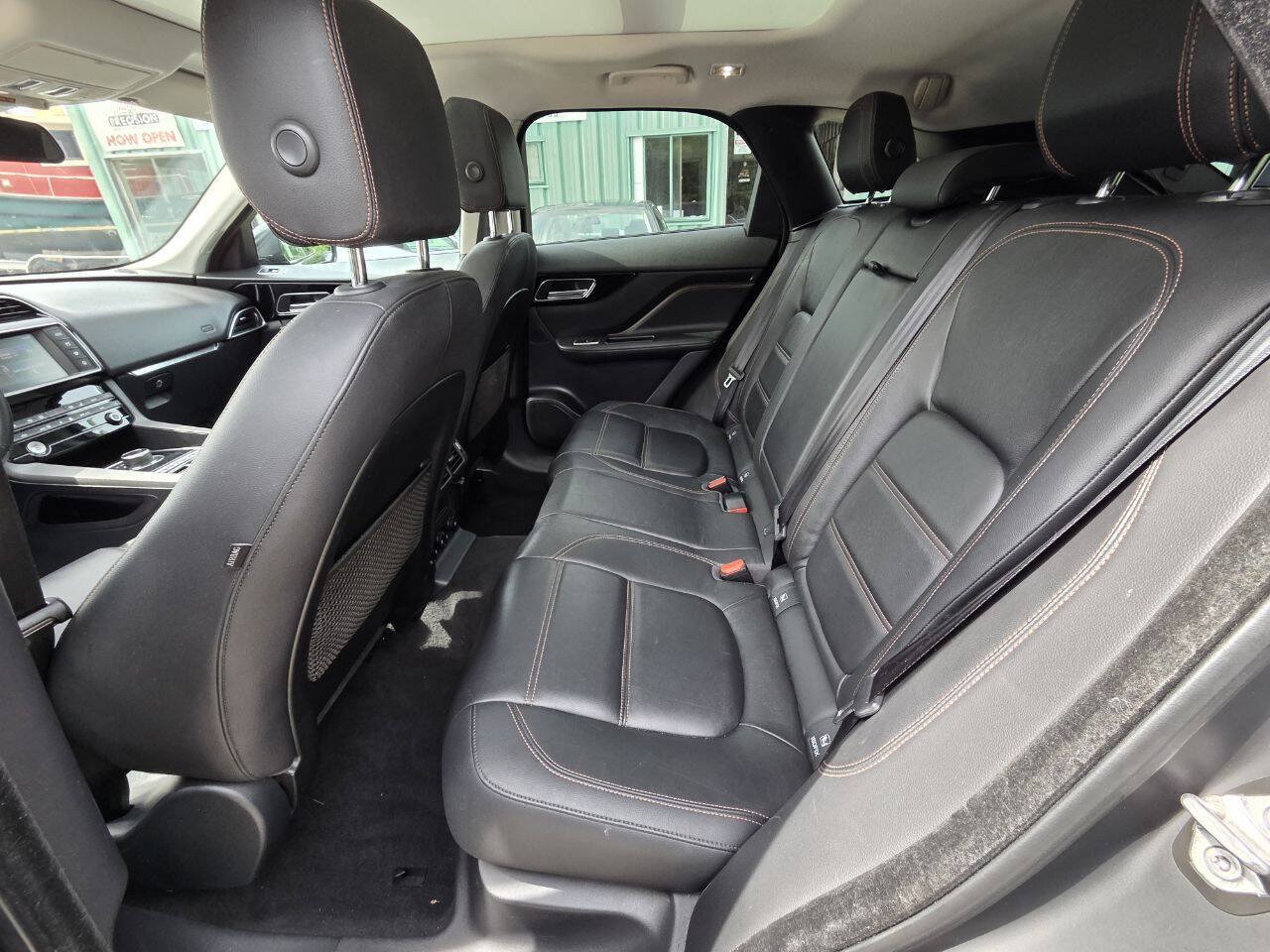 Used 2018 Jaguar F-PACE Prestige AWD/4WD image 15