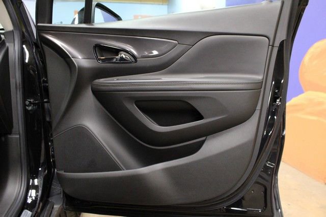 Used 2022 Buick Encore Preferred w/ Safety Package AWD/4WD image 9