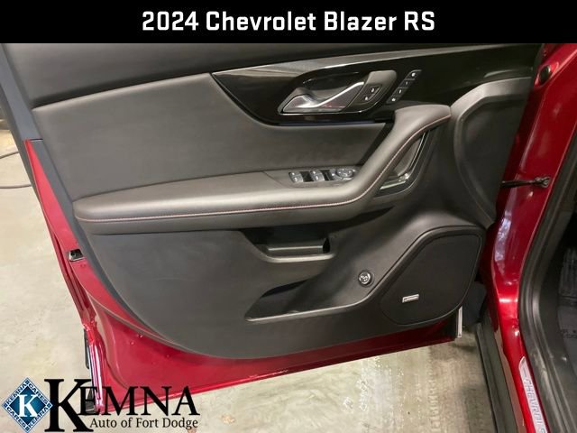 Used 2024 Chevrolet Blazer RS w/ Enhanced Convenience Package image 12