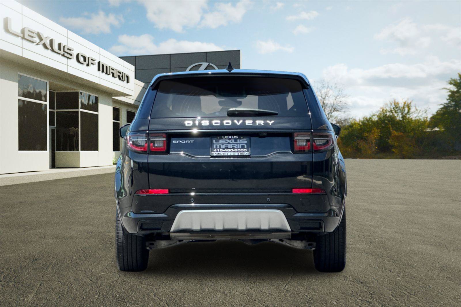 Used 2025 Land Rover Discovery Sport S AWD/4WD image 9