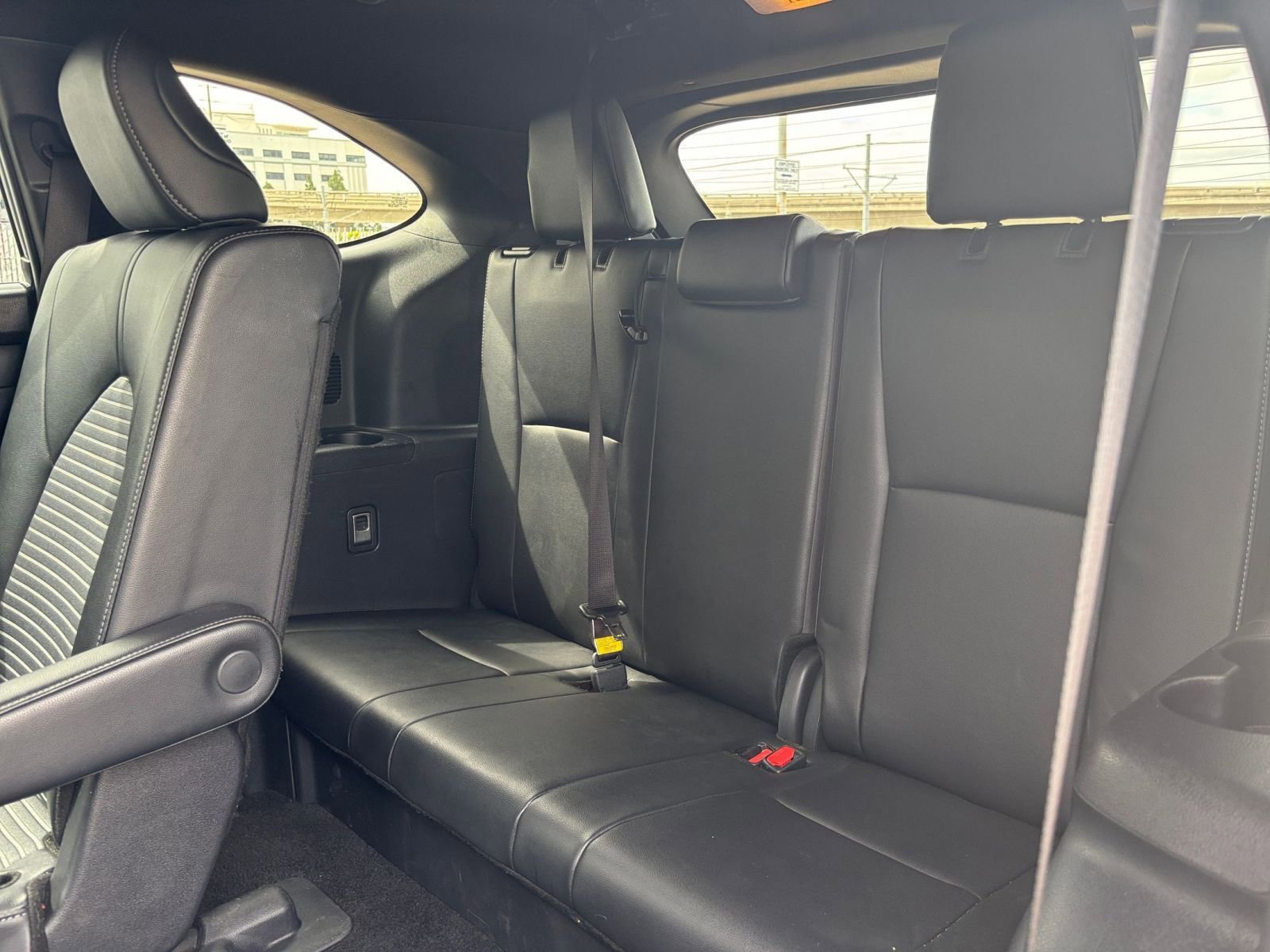 Used 2025 Toyota Highlander XSE image 31