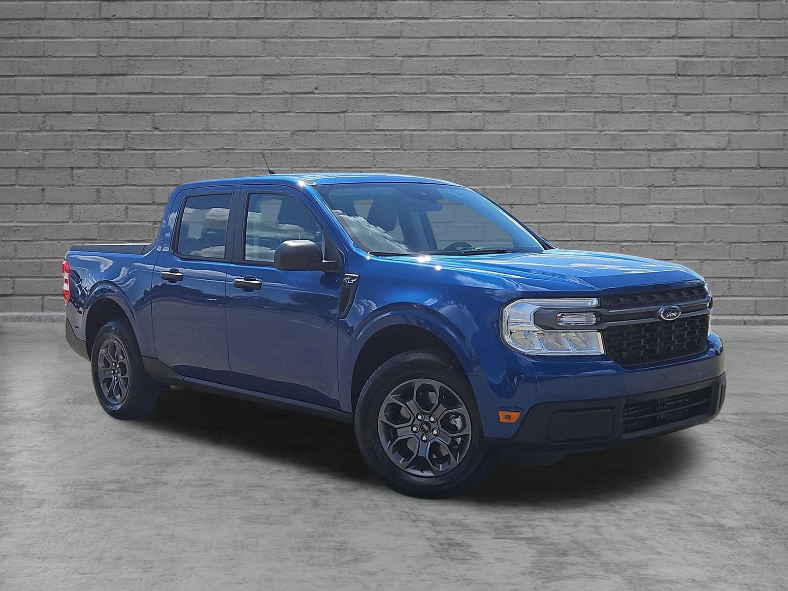 Used 2023 Ford Maverick XLT w/ Equipment Group 300A Standard AWD/4WD image 1
