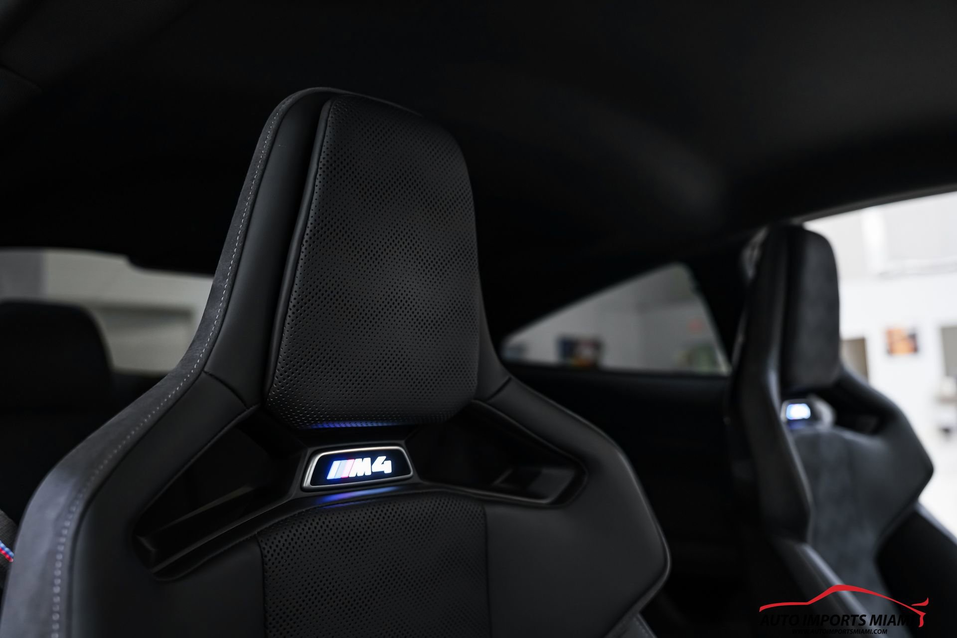 Used 2022 BMW M4 Coupe w/ M Carbon Exterior Package image 63