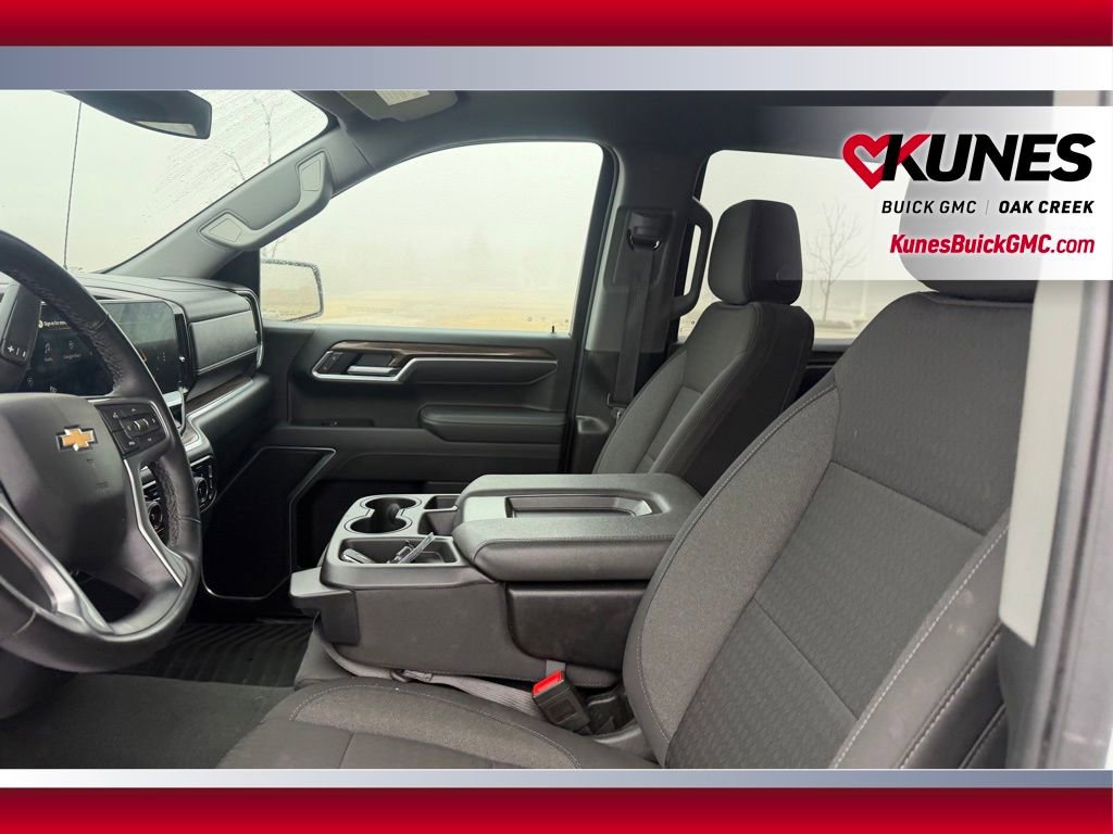 Used 2025 Chevrolet Silverado 1500 LT w/ Work Truck Package image 10